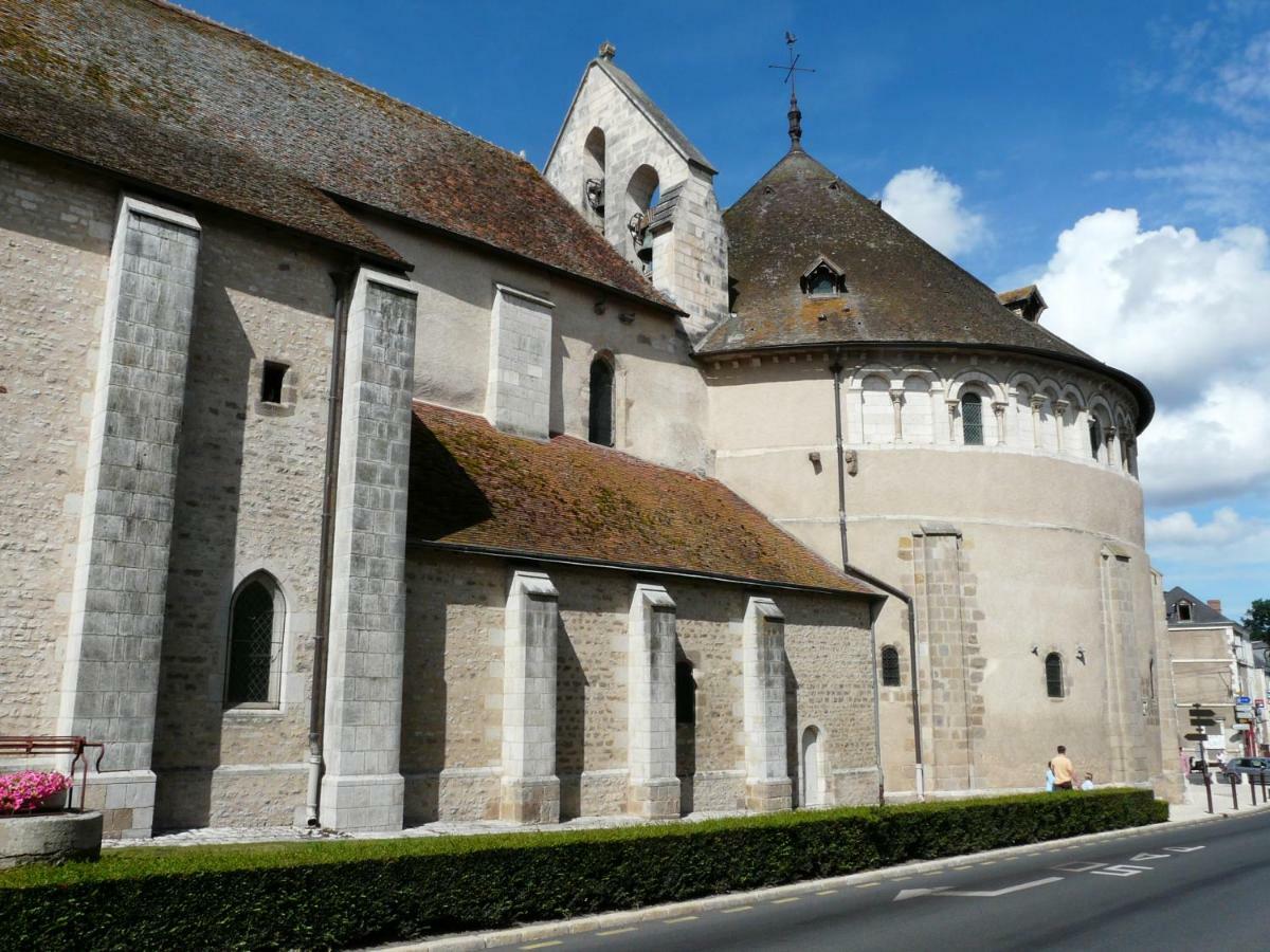 Les Chambres De La Basilique Neuvy-Saint-Sepulchre Luaran gambar